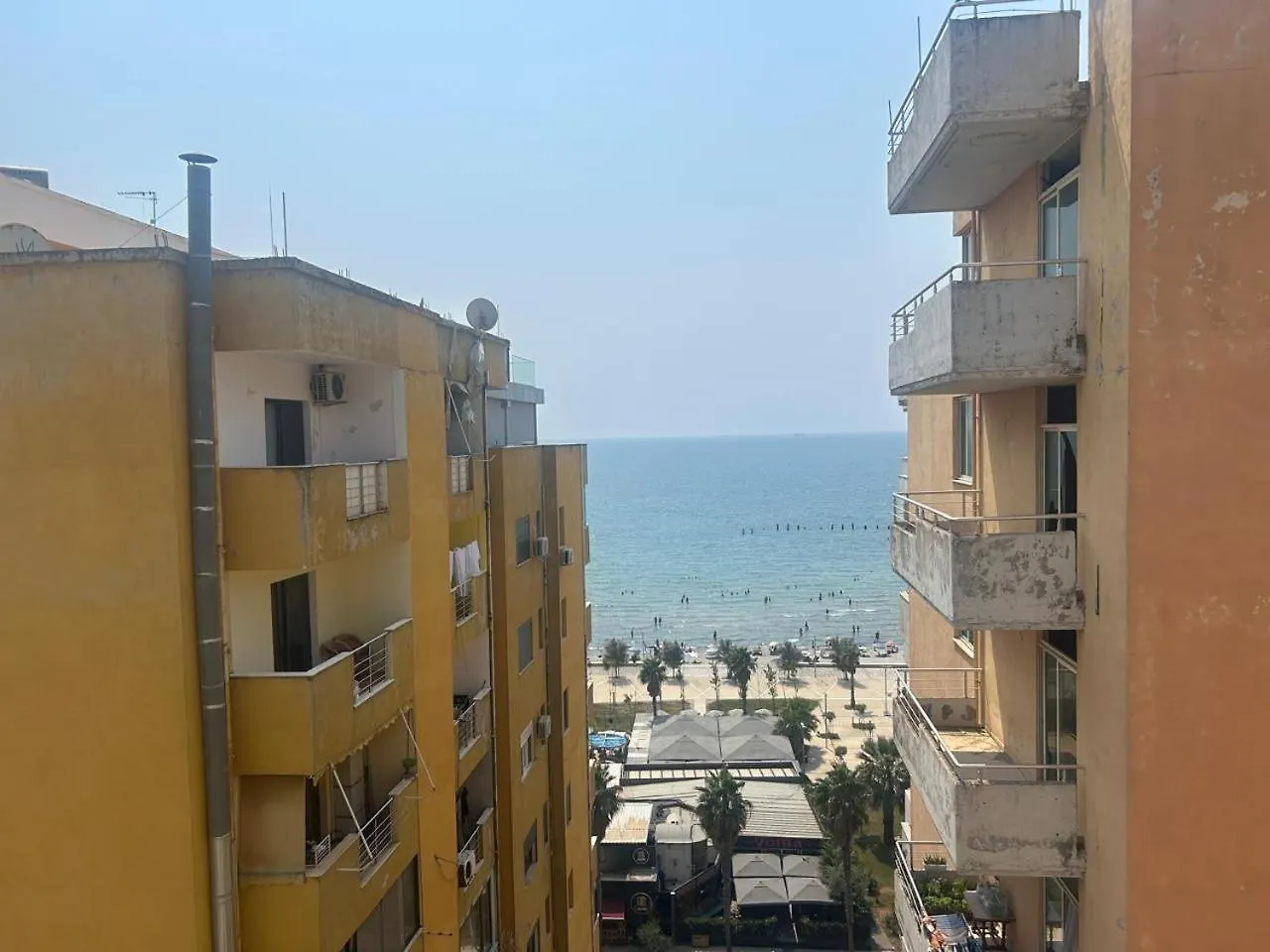 Luxury Apartment With A Seaview And Big Terrqce Durrës
